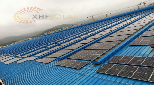Sistema de montagem solar no telhado
