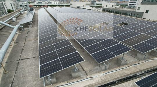 Montagem solar de concreto plano da China 4,3 MW
